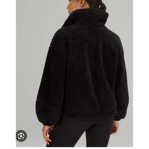 LULULEMON Women’s Black Cinchable Cropped Fleece Zip-Up Jacket Size 0 Fuzzy - Picture 2 of 9